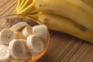 Entfernen von Bananenflecken Schritt für Schritt