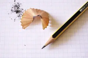 Anleitung für das Entfernen von Bleistiftspuren auf verschiedenen Materialien